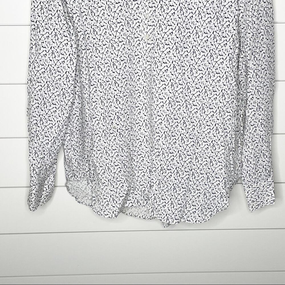 J Brand Printed Popover Collared Blouse Black White Size Large - Picture 3 of 9